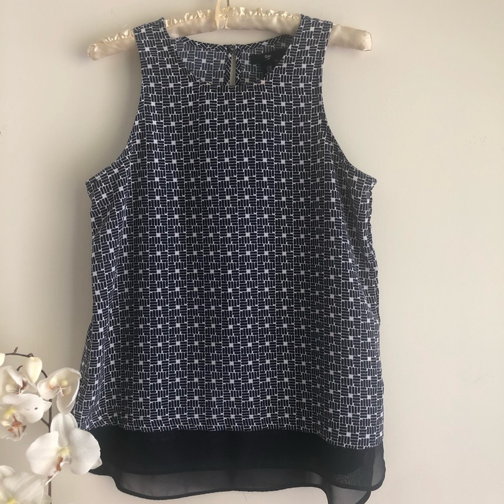 Women’s Gap Top Size XS